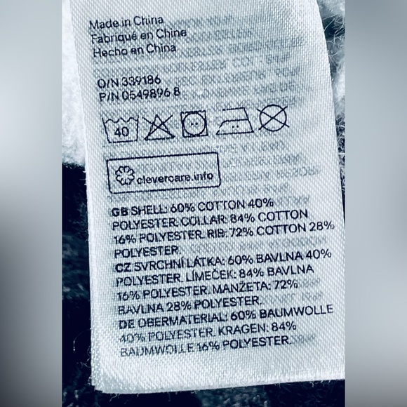 **$7 w/Bundle** H&M Relaxed Fit Sweater - Picture 5 of 5